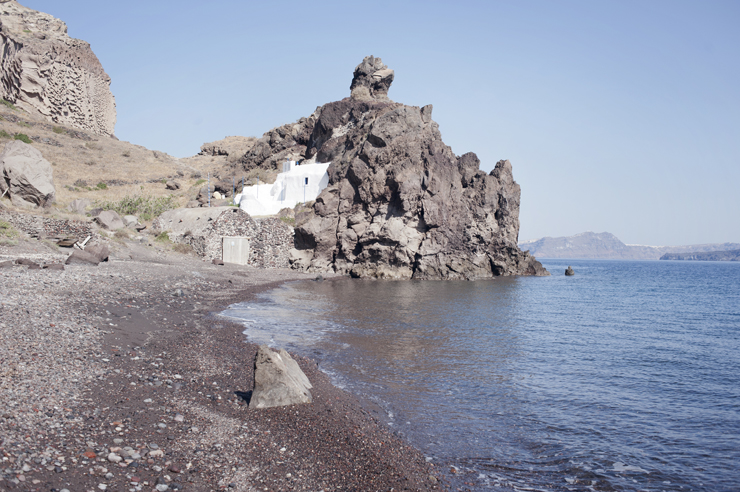 Walking tour in Santorini with Arsenio and Juliana from Santorini by Foot